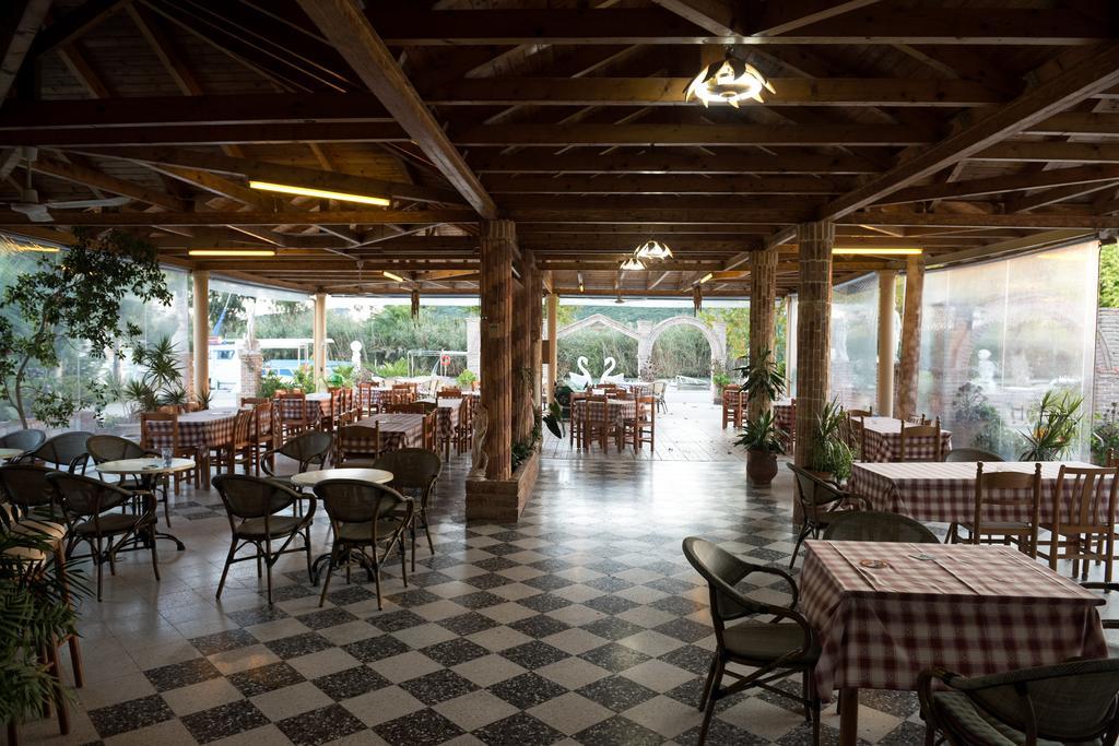 Hotel Glaros Ammoudia Buitenkant foto